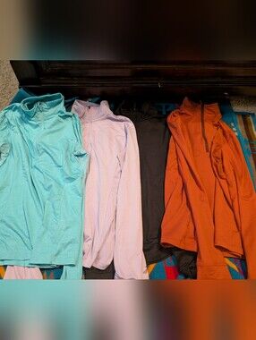 Brooks Half Zip Pullovers Bundle